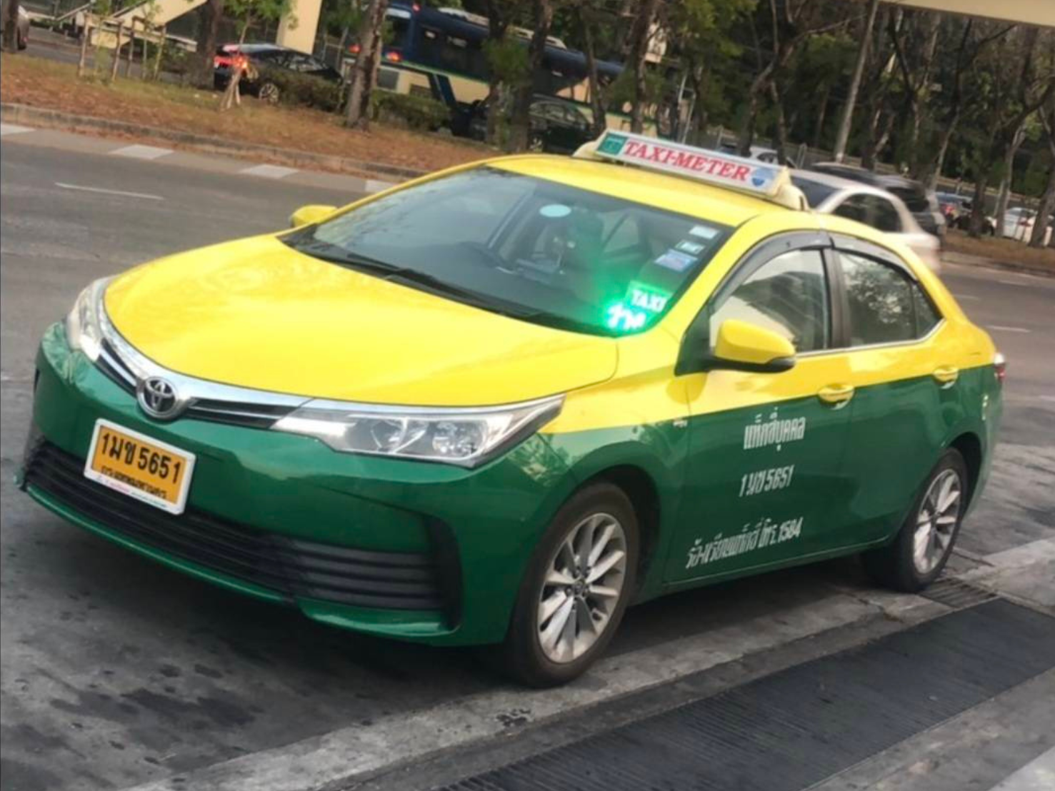 Taxi